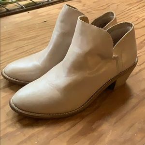 Kelsi Dagger BK Kenmare Leather booties